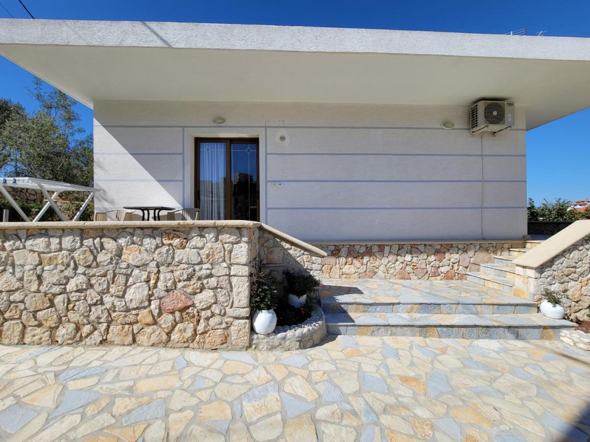 Guesthouse Redilka Ksamil Exterior foto